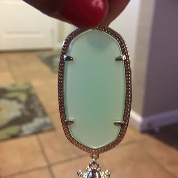 Kendra Scott Rayne Chalcedon gold - Picture 4 of 4